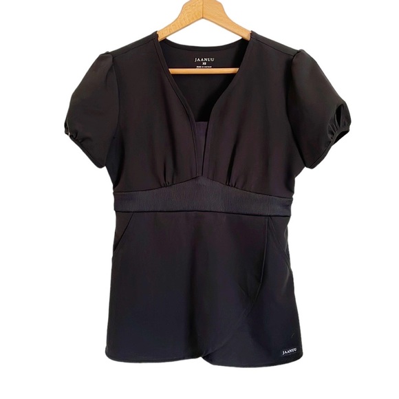 Jaanuu Tops - jaanuu black signature tulip keyhole-sleeve scrub top size XS